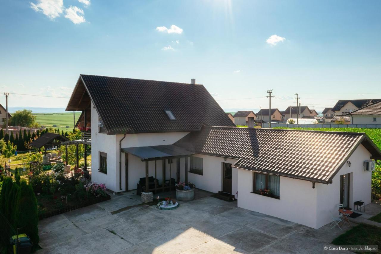 Casa Dora Hotell Suceava Exteriör bild