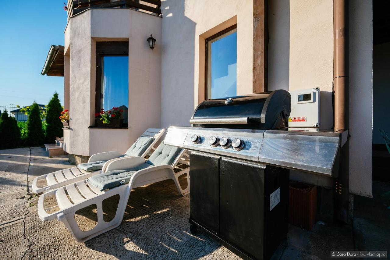 Casa Dora Hotell Suceava Exteriör bild