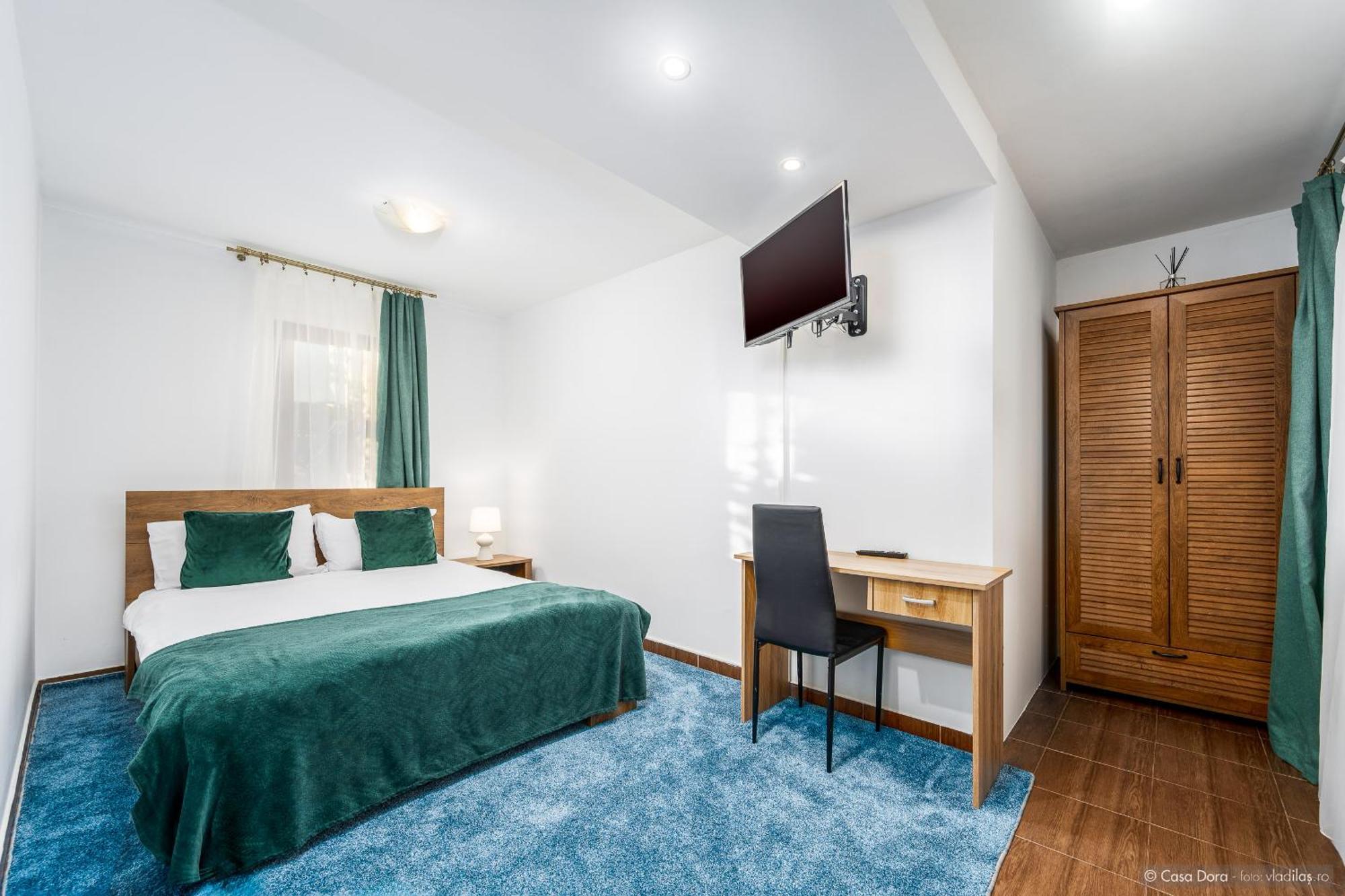 Casa Dora Hotell Suceava Exteriör bild
