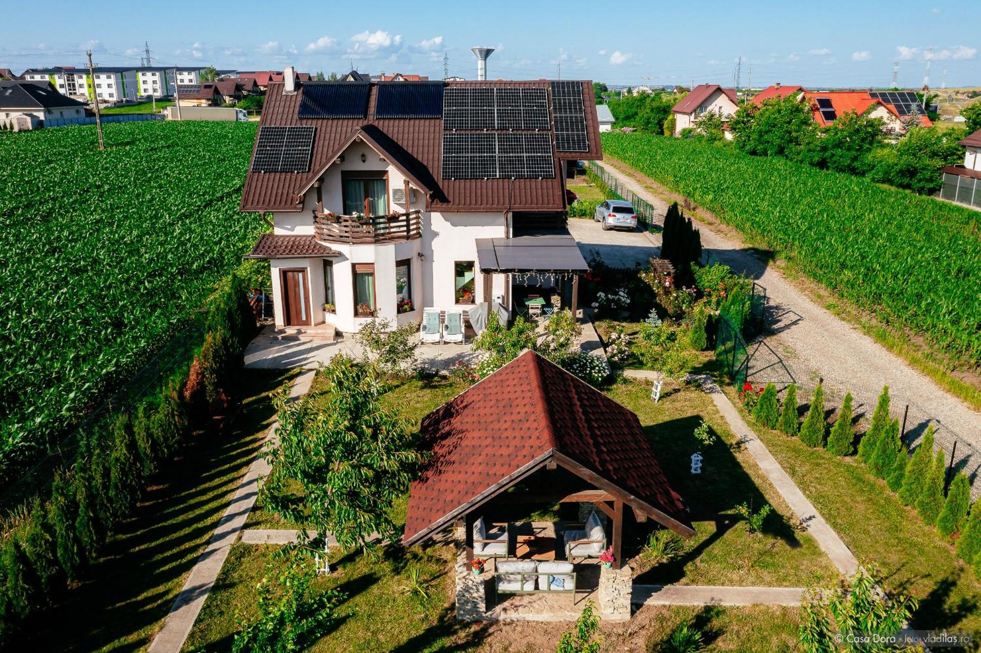 Casa Dora Hotell Suceava Exteriör bild